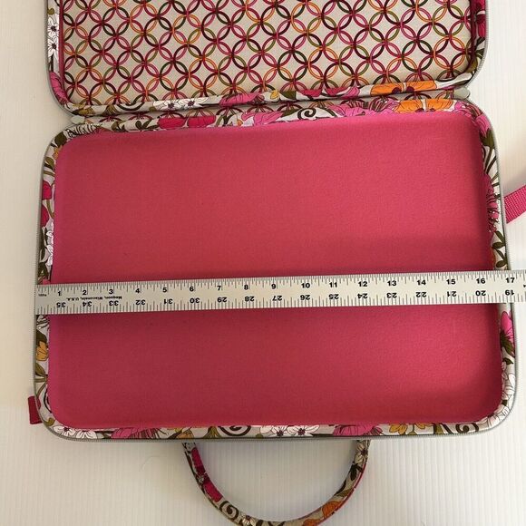 Vera Bradley Hard Shell Laptop Computer Case Bag Folkloric (Retired) with Strap - Picture 3 of 16
